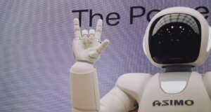 Важноста на вештачката интелигенција (AI) и нејзиното влијание врз нашите животи во следните 10 години Asimo robot