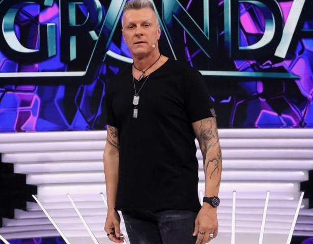 Ѓорѓе Давид официјално ја напушти Македонија